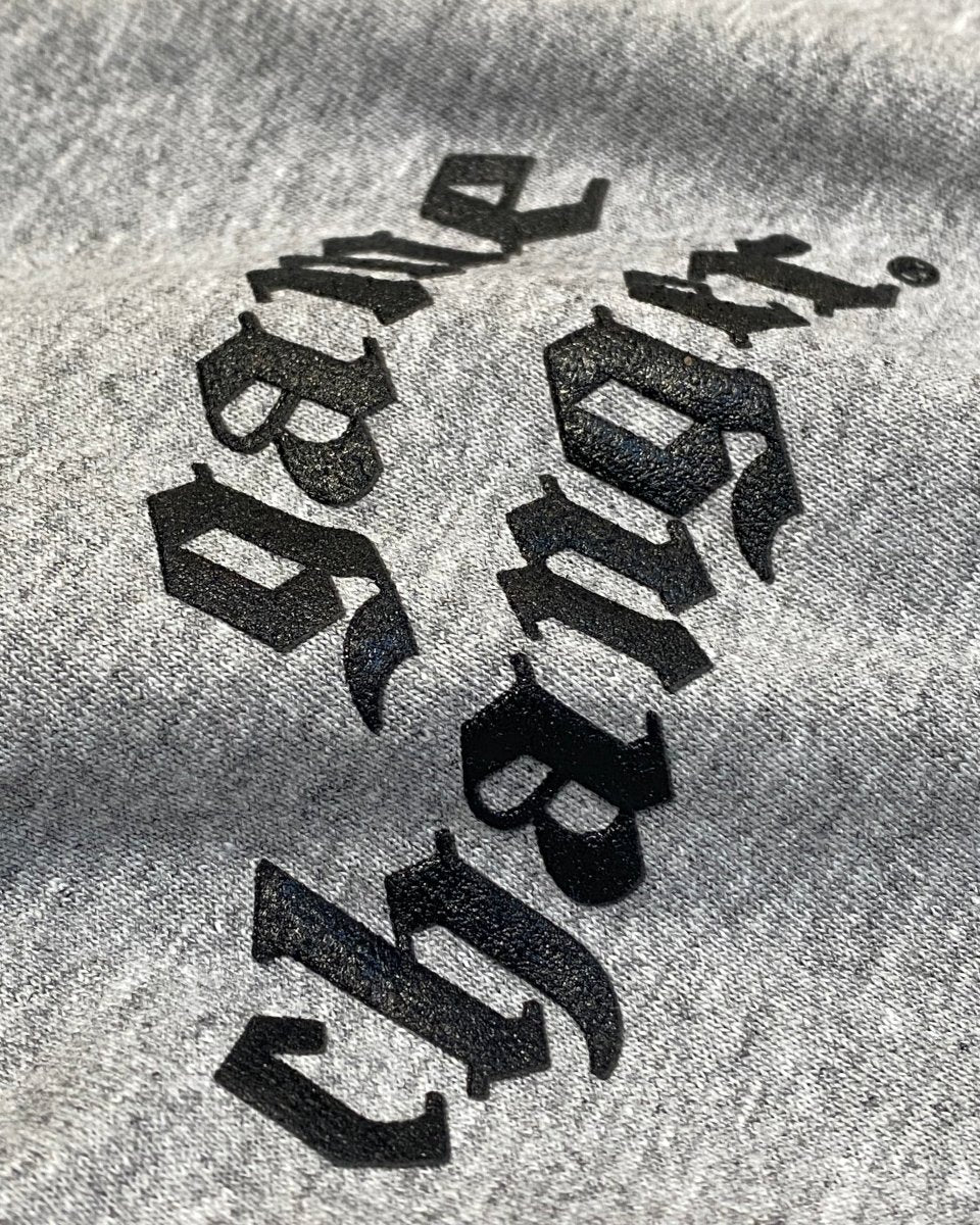 SCRIPT LOGO TEE - (PUFFED PRINT)